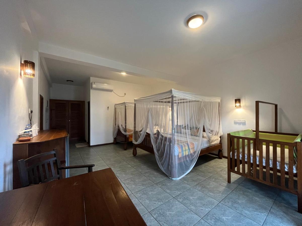 Aussie Swiss Hotel เวลิกามา ภายนอก รูปภาพ